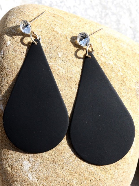

CHOCOZONE Women Gold-Toned Contemporary Drop Earrings