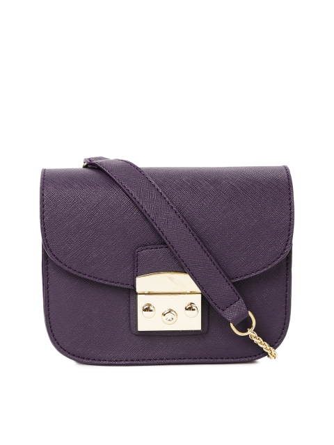 

DressBerry Burgundy Solid Sling Bag