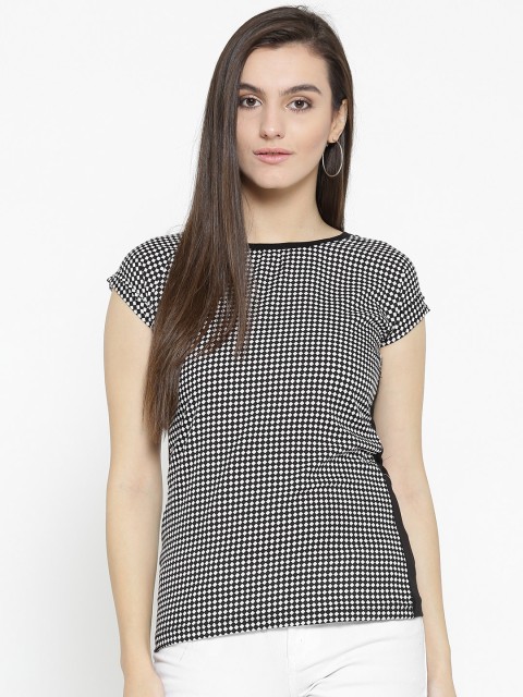 

U&F Women Black & White Checked Top