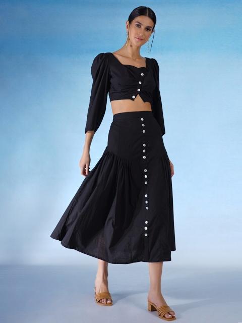 

blue hour Black Sweetheart Neck Crop Top
