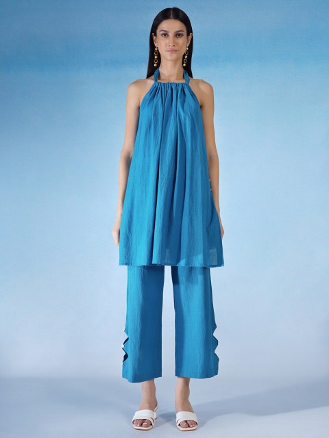 

blue hour Blue Halter Neck Longline Top