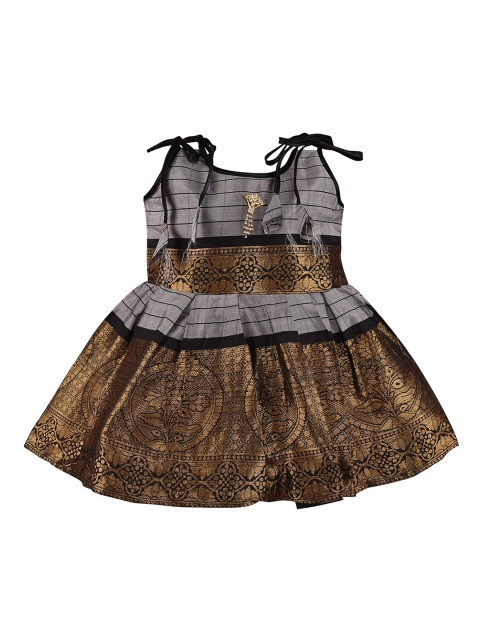 

Wish Karo Girls Grey Satin Dress