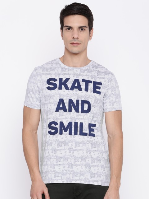 

Smiley World Men White Printed Round Neck T-shirt