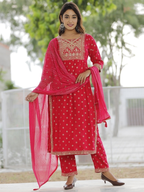 

Juniper Women Fuchsia Floral Printed Sequinned Kurta with Trousers & With Dupatta