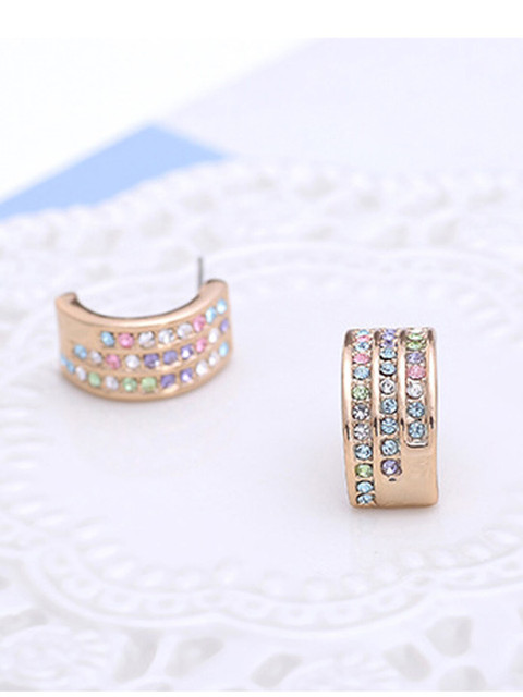 

Young & Forever Gold Toned Dome Shaped Studs Earrings