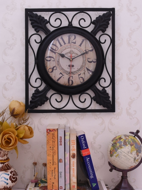 

Home Sparkle Beige Dial Analogue 38 cm x 33 cm Wall Clock