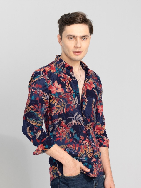 

Snitch Men Red Slim Fit Floral Printed Casual Shirt