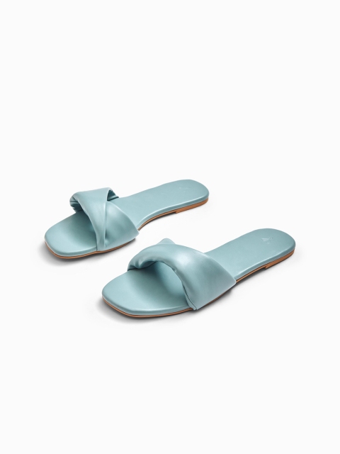 

The Label Life Women Blue Open Toe Flats