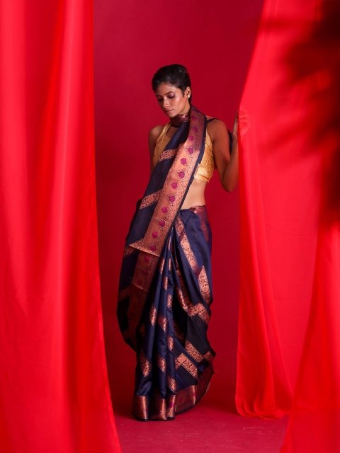 

BEATITUDE Blue & Copper-Toned Woven Design Zari Silk Cotton Banarasi Saree
