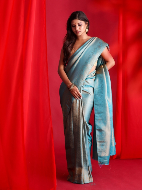 

BEATITUDE Blue & Gold-Toned Floral Zari Silk Blend Banarasi Saree
