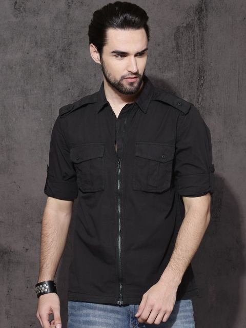 

Roadster Men Black Regular Fit Solid Casual Shirt
