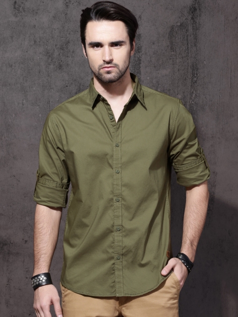 

Roadster Men Olive Green Slim Fit Solid Casual Shirt