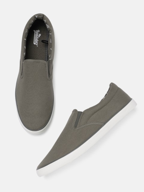 

Roadster Men Grey Slip-On Sneakers
