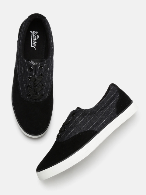 

Roadster Men Black Sneakers
