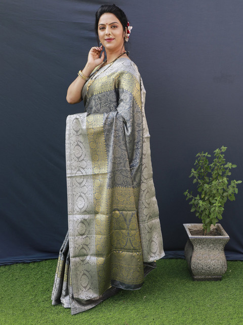 

Anaita Grey & Gold-Toned Floral Zari Pure Silk Banarasi Saree