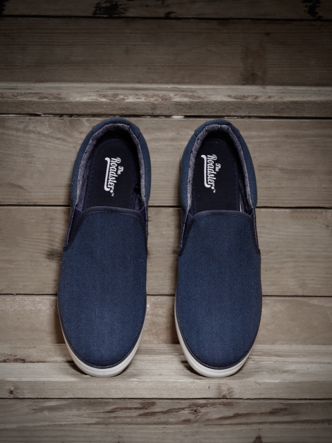 

Roadster Men Navy Blue Slip-On Sneakers