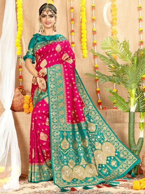 

ODETTE Pink & Green Ethnic Motifs Zari Saree