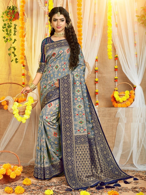 

ODETTE Grey & Gold-Toned Woven Design Zari Saree