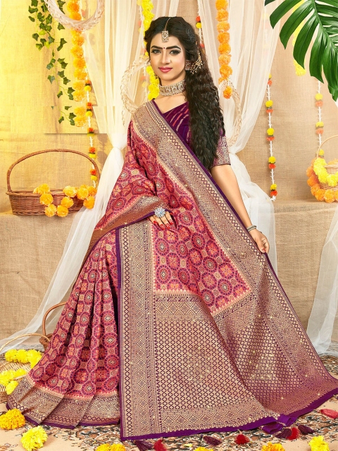 

ODETTE Pink & Gold-Toned Ethnic Motifs Zari Saree