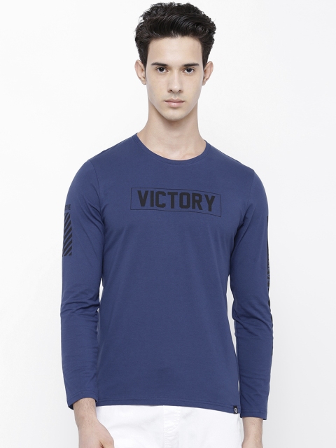

LOCOMOTIVE Men Blue Printed Round Neck Slim Fit T-shirt