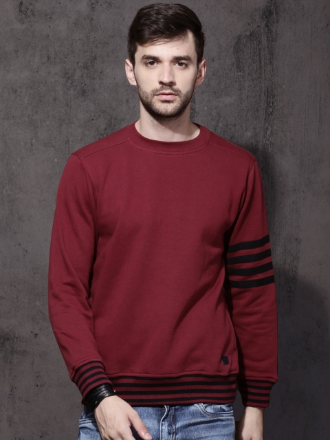 

Roadster Men Maroon Solid Sweatshirt