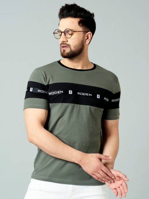 

Rodzen Men Olive Green & Black Colourblocked Pure Cotton T-shirt