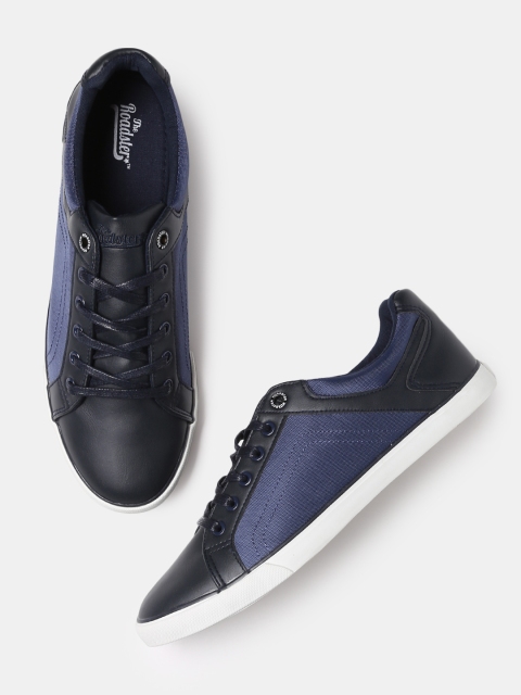 

Roadster Men Navy Blue Sneakers