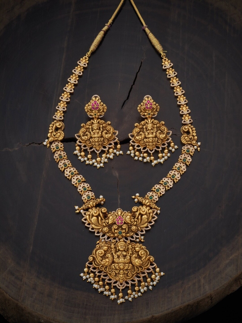 

Kushal's Fashion Jewellery Gold-Plated Green Stones & Beaded Jewellery Set