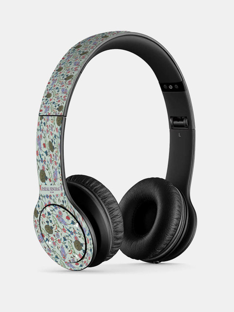

macmerise Black Printed P47 Bluetooth Wireless On-Ear Headphones With Mic