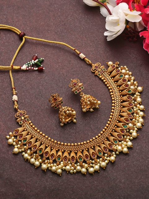 

Voylla Gold-Plated White Stones Studded & Beaded Jewellery Set