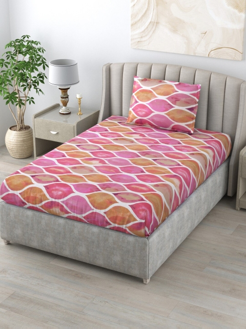 

BOMBAY DYEING Pink & Orange Geometric 104 TC Single Bedsheet with 2 Pillow Covers