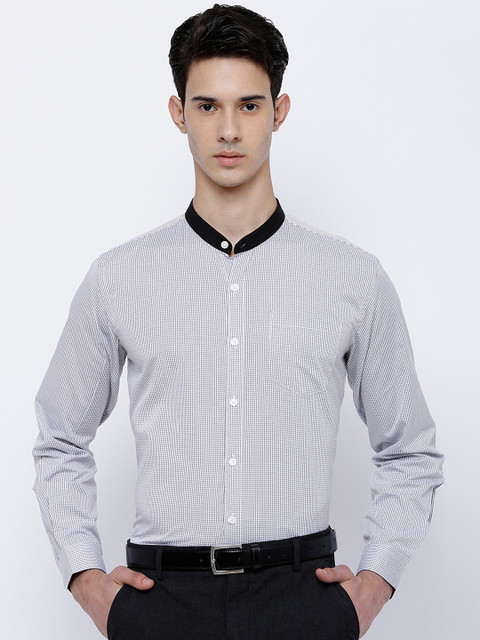 

Mark Taylor Men White & Black Slim Fit Checked Formal Shirt