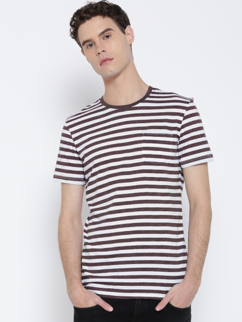 

United Colors of Benetton Men Burgundy & White Striped Round Neck T-shirt