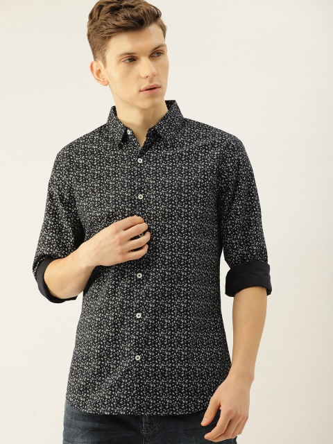 

United Colors of Benetton Men Black & Off-White Slim Fit Printed Casual Shirt