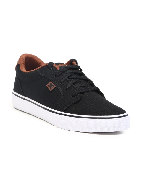 

DC Men Black ANVIL TX M Sneakers