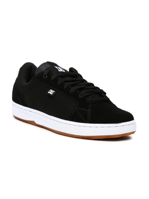 

DC Men Black ASTOR Suede Sneakers