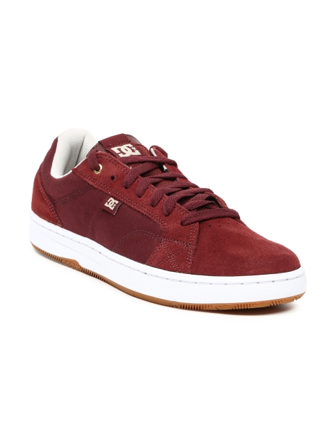 

DC Men Maroon ASTOR Suede Sneakers