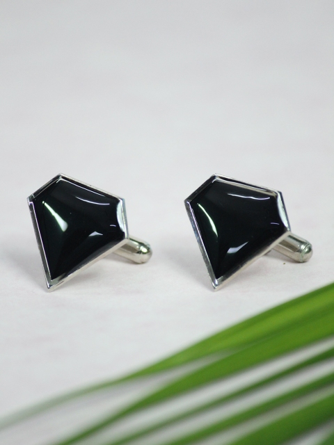 

Tossido Black & Silver-Toned Diamond Shaped Cufflink