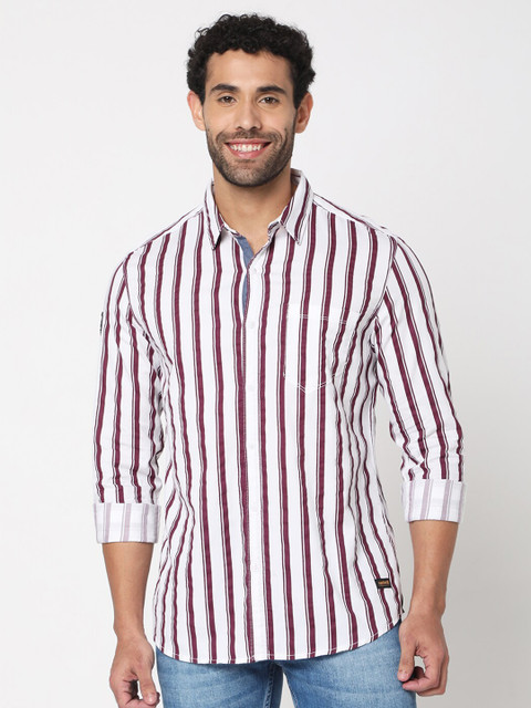 

SPYKAR Men White Classic Slim Fit Striped Casual Cotton Shirt