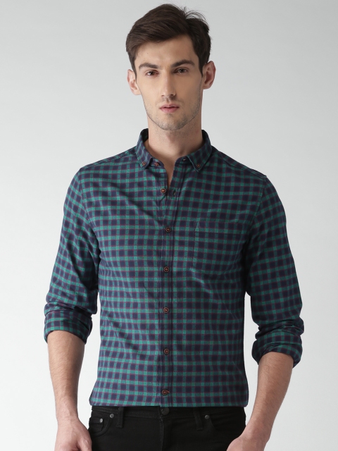 

Mast & Harbour Men Navy Blue & Teal Green Checked Casual Shirt