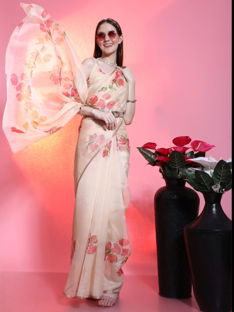 

AVANSHEE Cream-Coloured & Peach-Coloured Floral Printed Zari Organza Saree