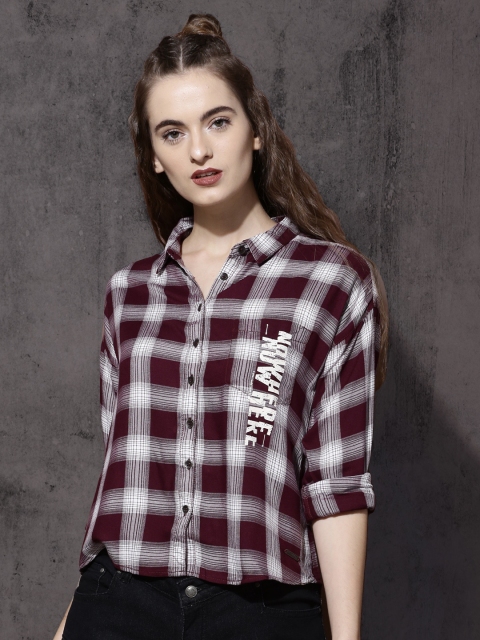 

Roadster Women Maroon & White Relaxed Boxy Fit Checked Casual Shirt