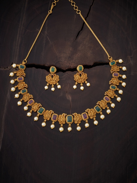 

Kushal's Fashion Jewellery Women Gold-Plated Red & Green Necklace and Earrings