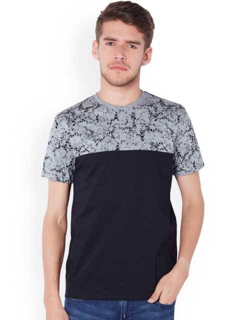 

V Dot by Van Heusen Men Navy Printed Pure Cotton T-shirt, Navy blue
