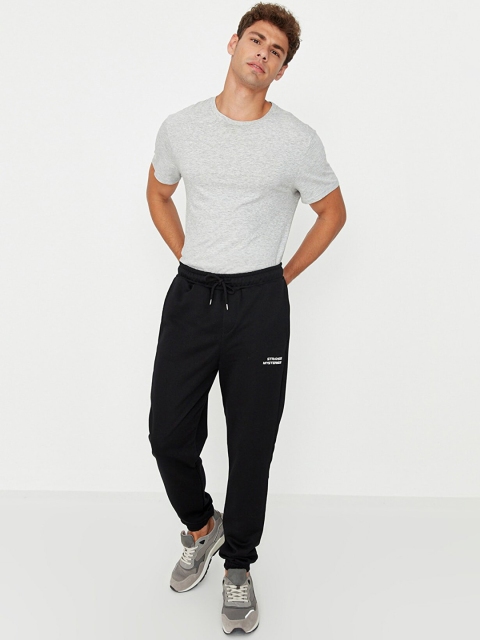 

Trendyol Men Black Solid Joggers