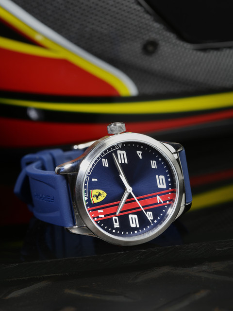 

SCUDERIA FERRARI Boys Blue YOUNG COLLECTION Analogue Watch 0810016
