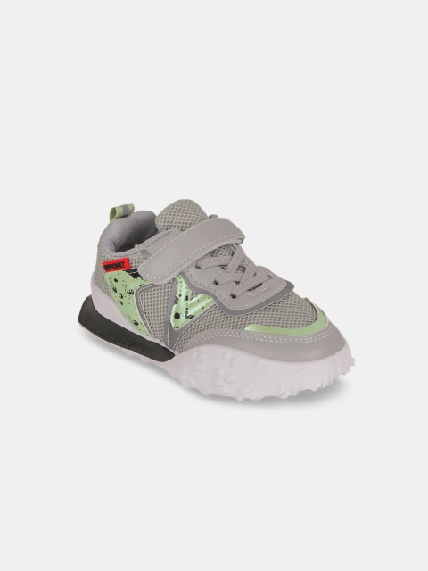 

Hopscotch Kids Grey Printed PU Sneakers