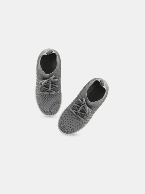 

Hopscotch Boys Grey Textured Sneakers