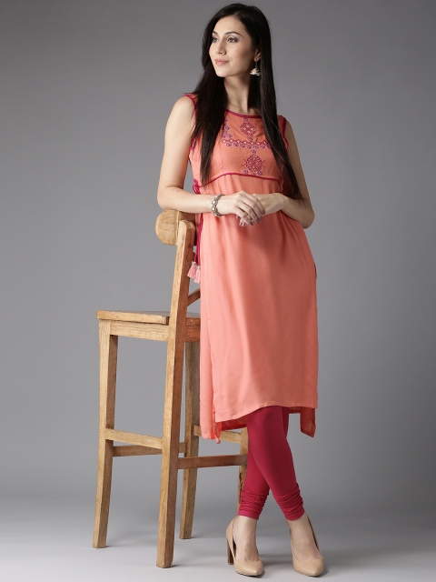 

HERE&NOW Women Peach-Coloured Embroidered Detail Straight Kurta