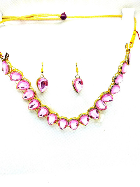 

Kshitij Jewels Gold-Plated Pink Kundan Studded Jewellery Set